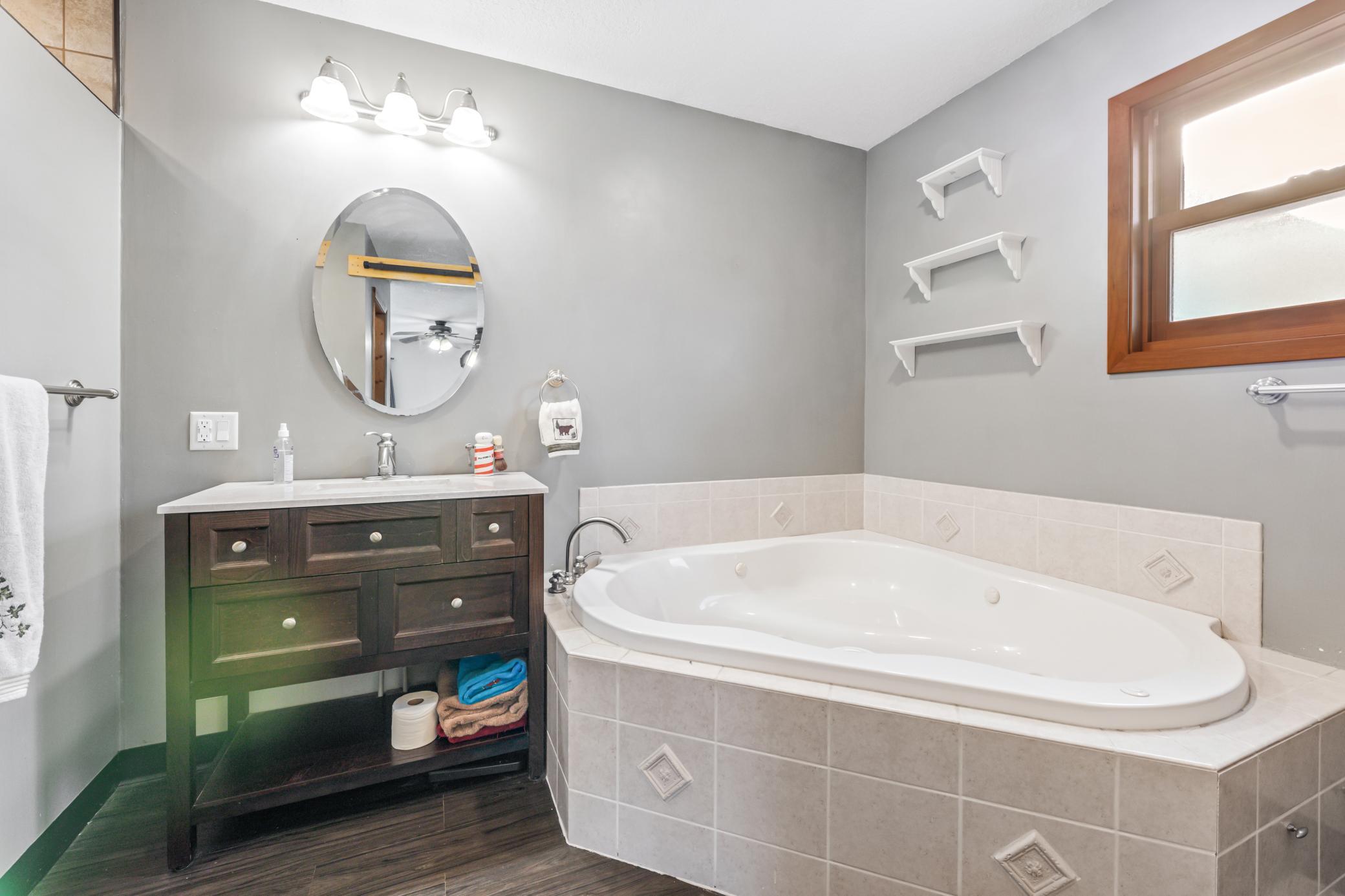 425 19th Avenue Southwest Rochester, MN 55902 - Photo 14 of 35