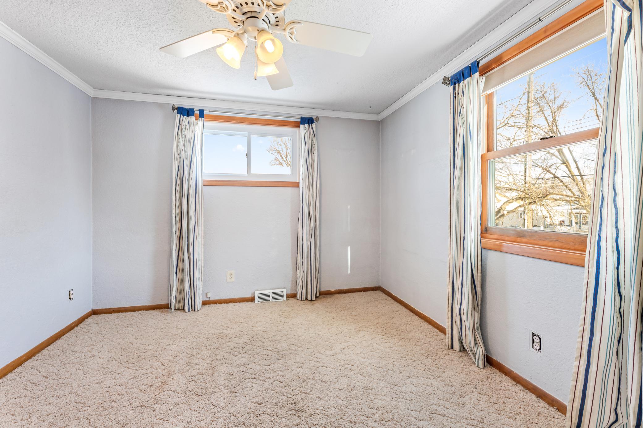 425 19th Avenue Southwest Rochester, MN 55902 - Photo 17 of 35