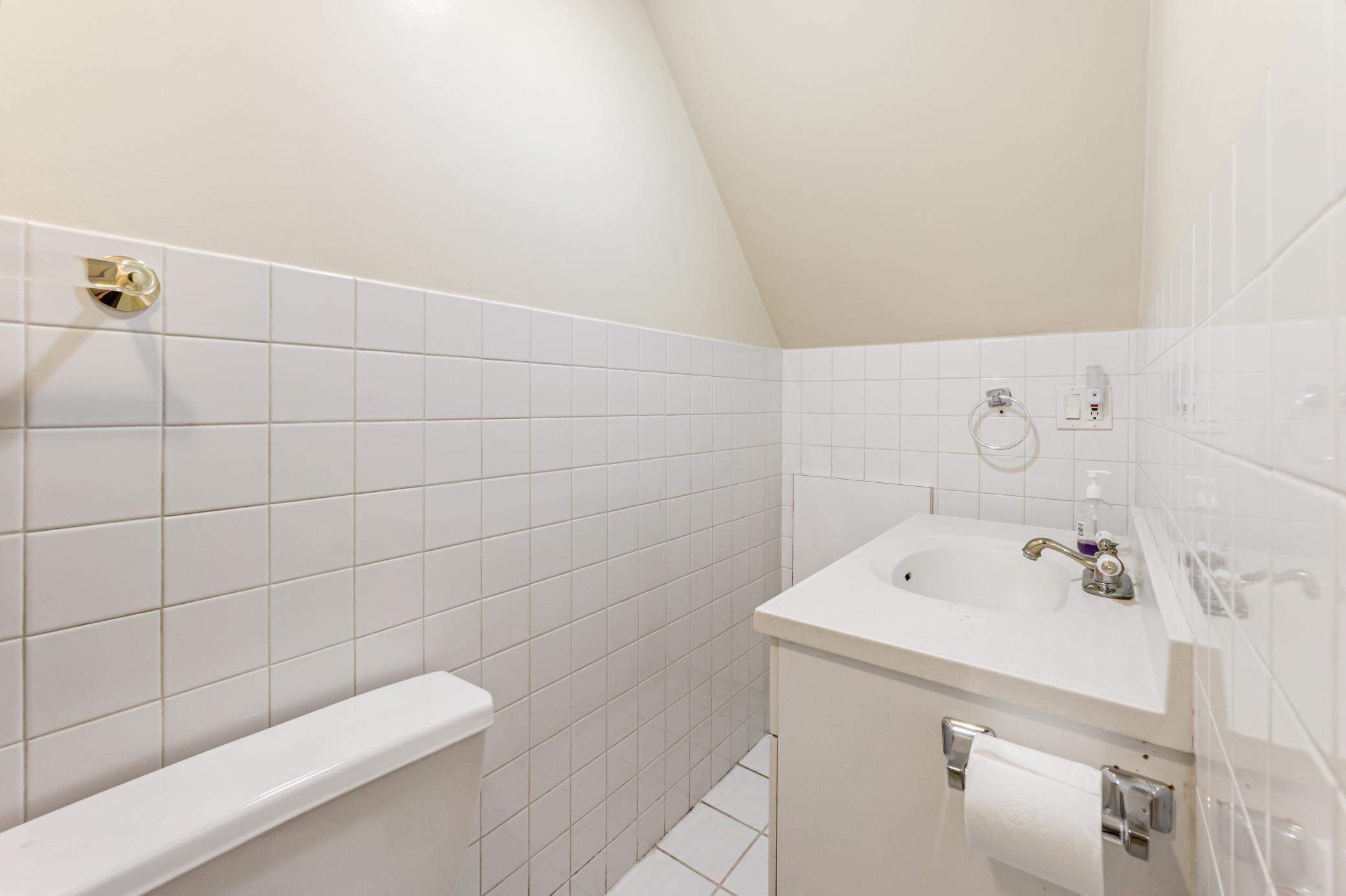 425 19th Avenue Southwest Rochester, MN 55902 - Photo 26 of 35