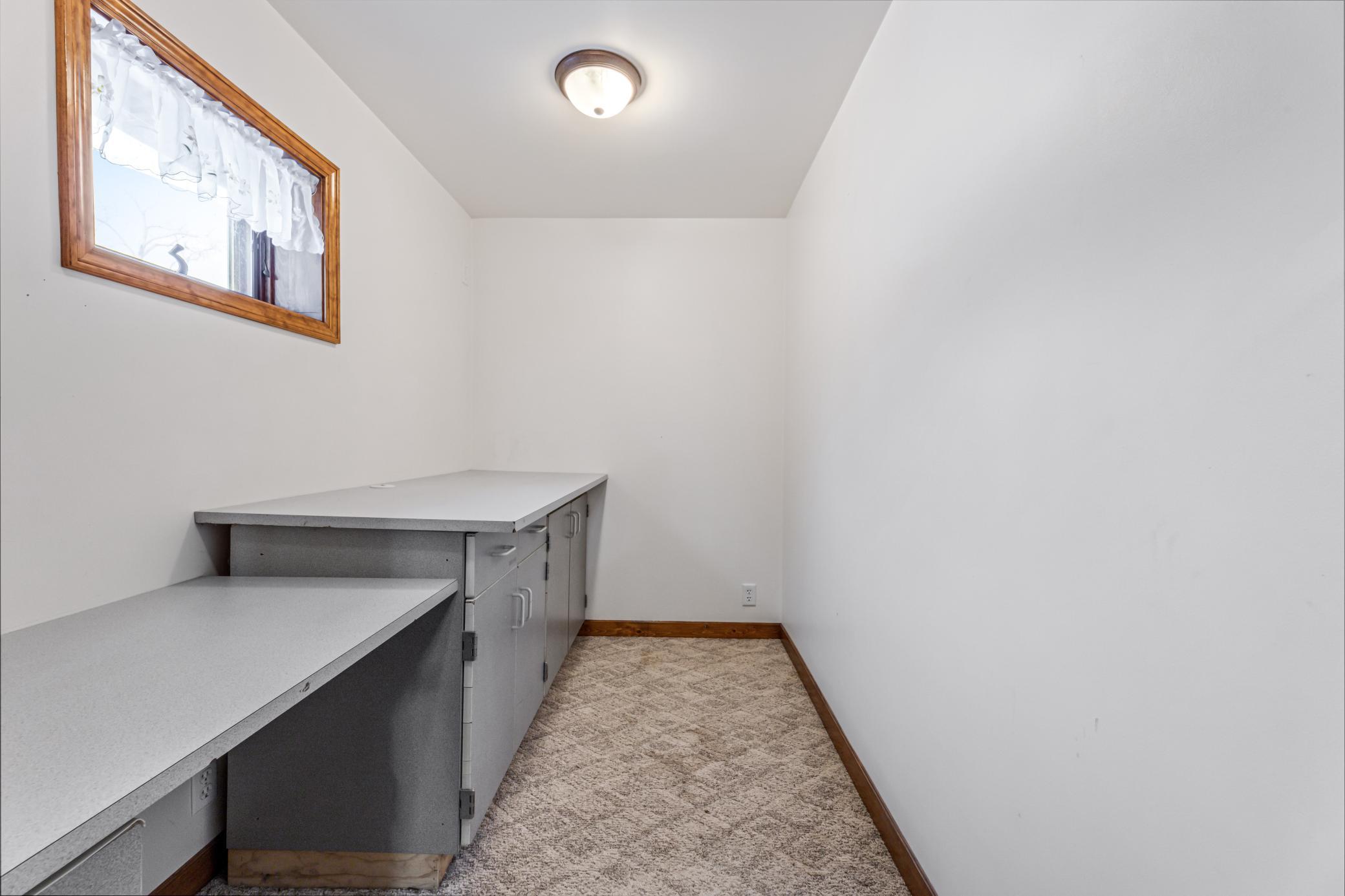 425 19th Avenue Southwest Rochester, MN 55902 - Photo 27 of 35