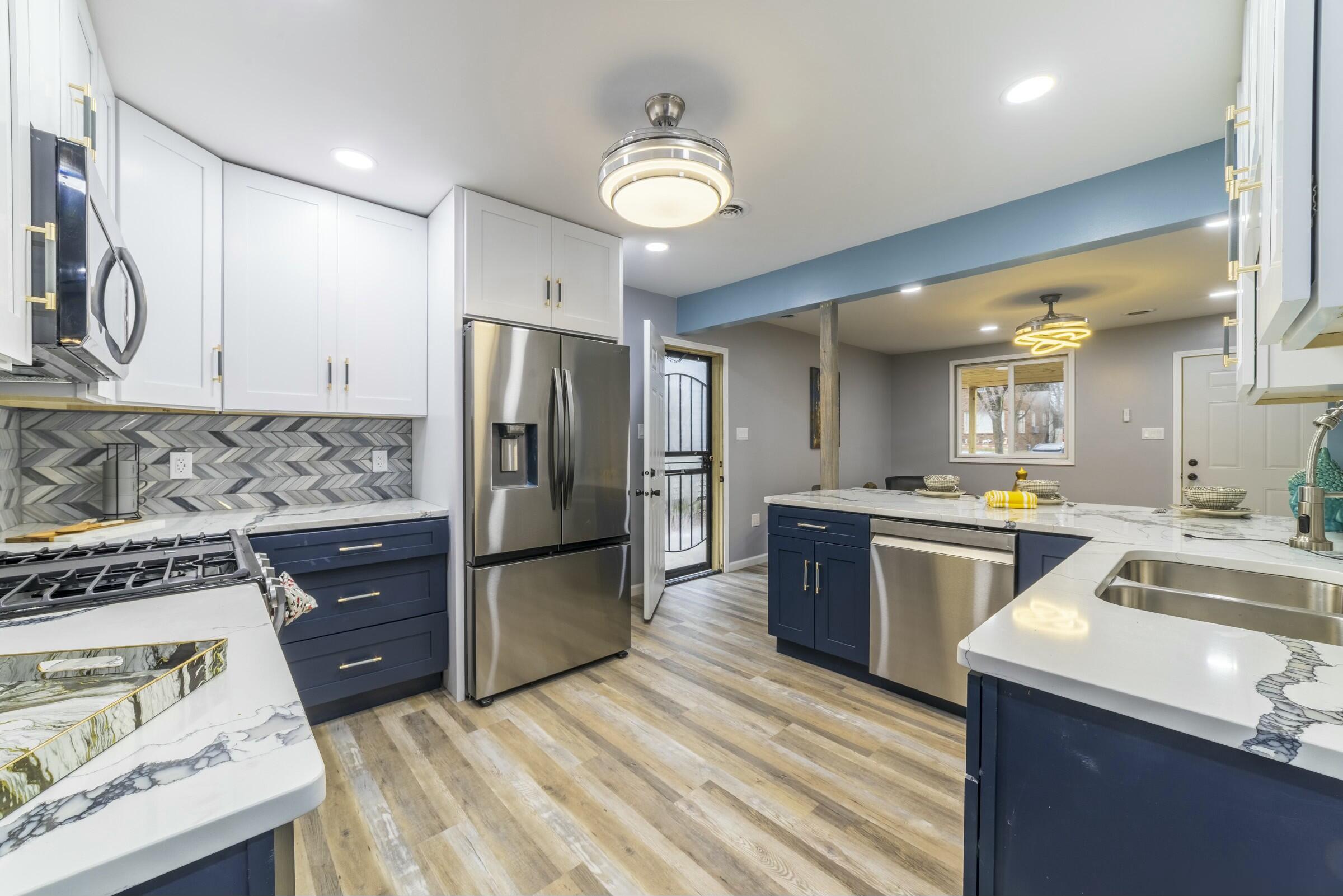 3714 20th Place Gary, IN 46404 - Photo 11 of 43 2400x1601