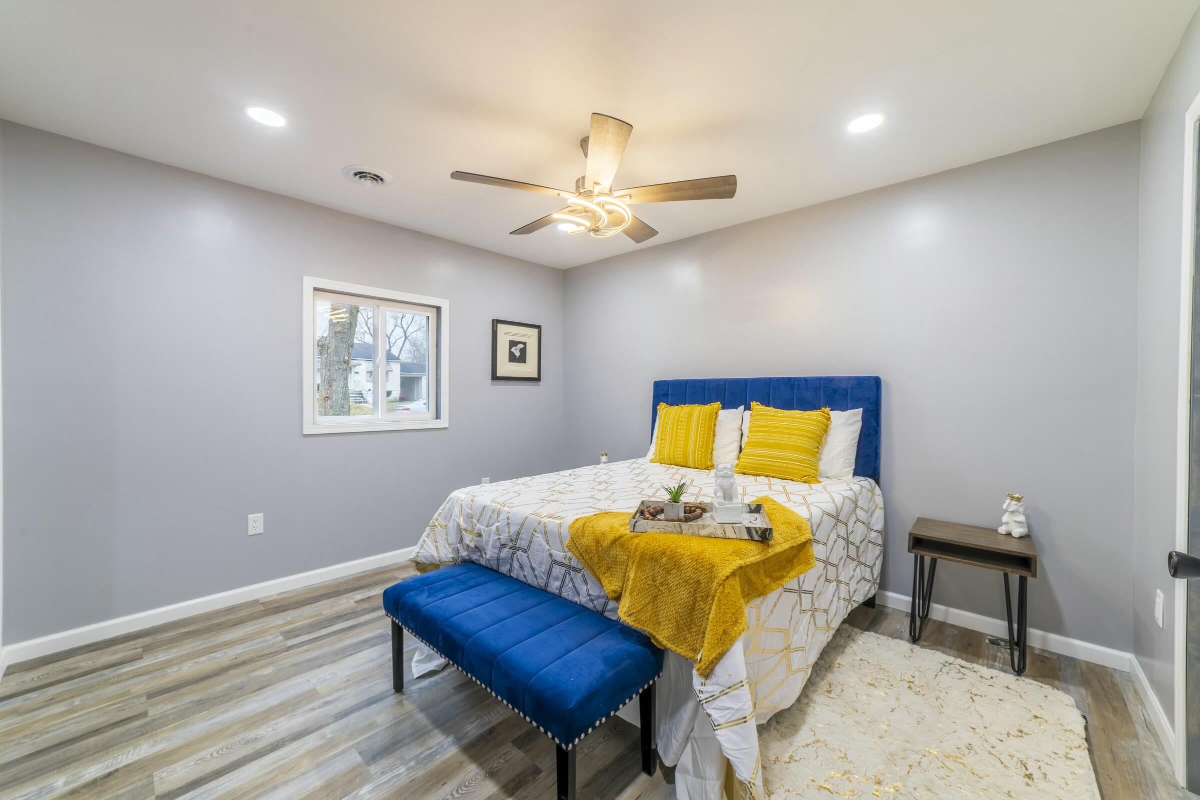 3714 20th Place Gary, IN 46404 - Photo 13 of 43 2400x1601