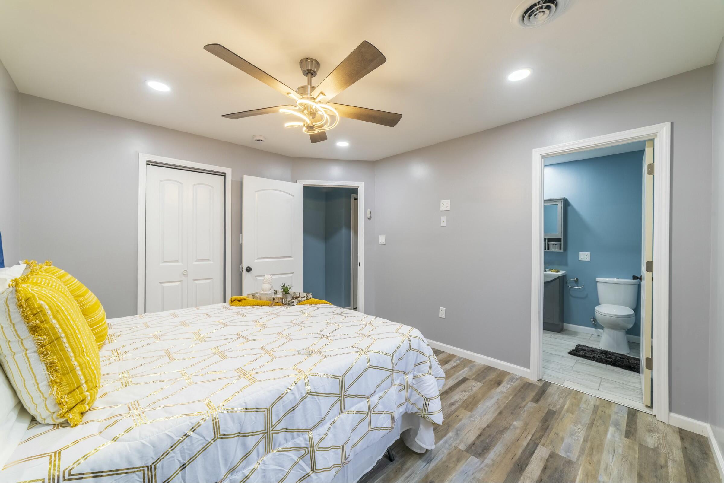 3714 20th Place Gary, IN 46404 - Photo 16 of 43 2400x1601