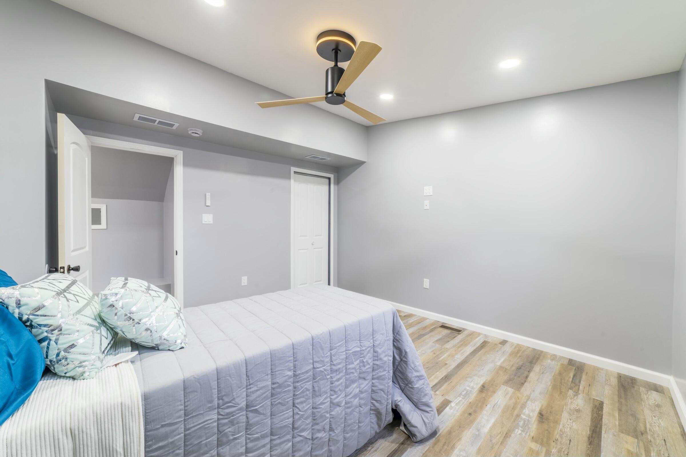 3714 20th Place Gary, IN 46404 - Photo 25 of 43 2400x1601