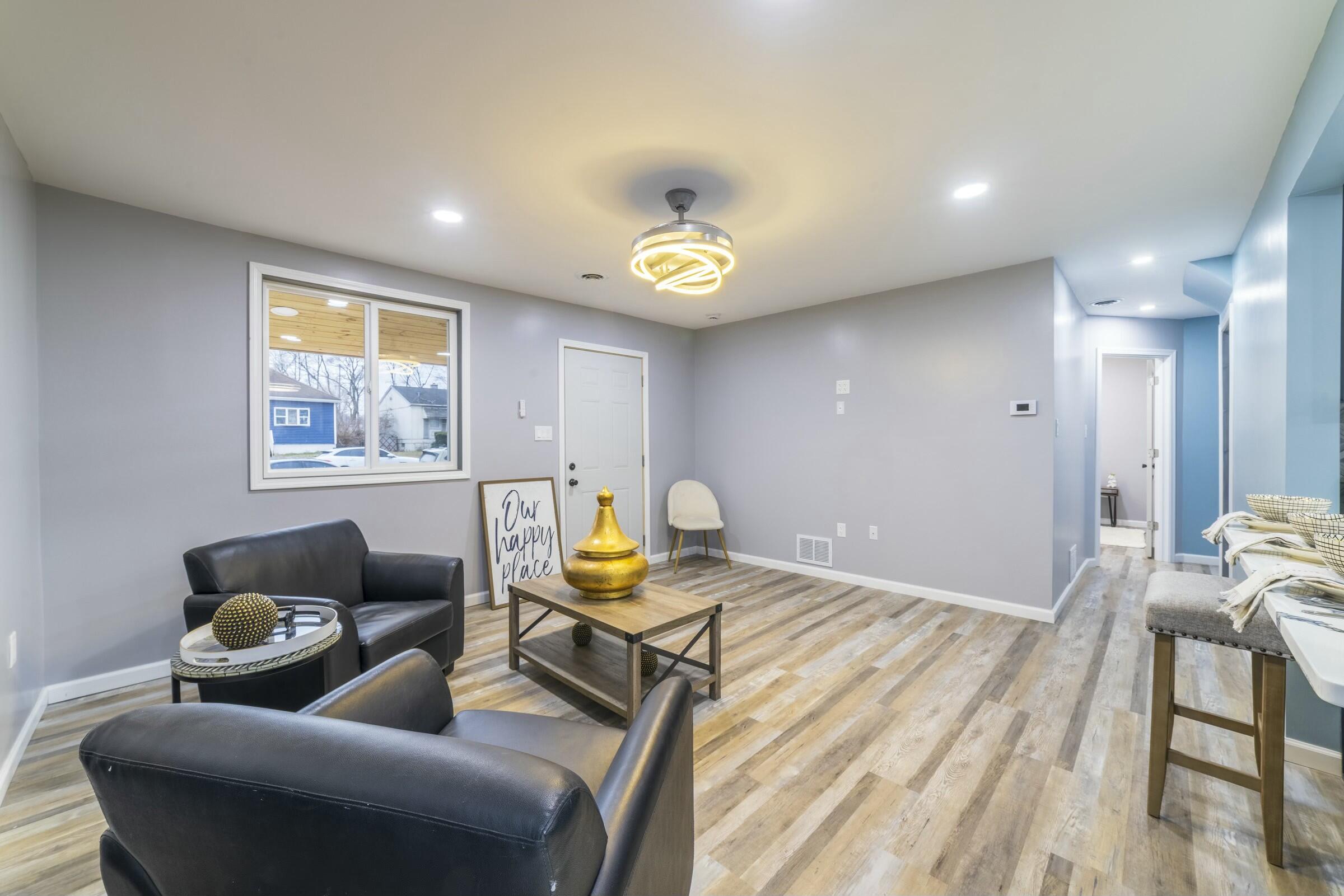 3714 20th Place Gary, IN 46404 - Photo 3 of 43 2400x1601