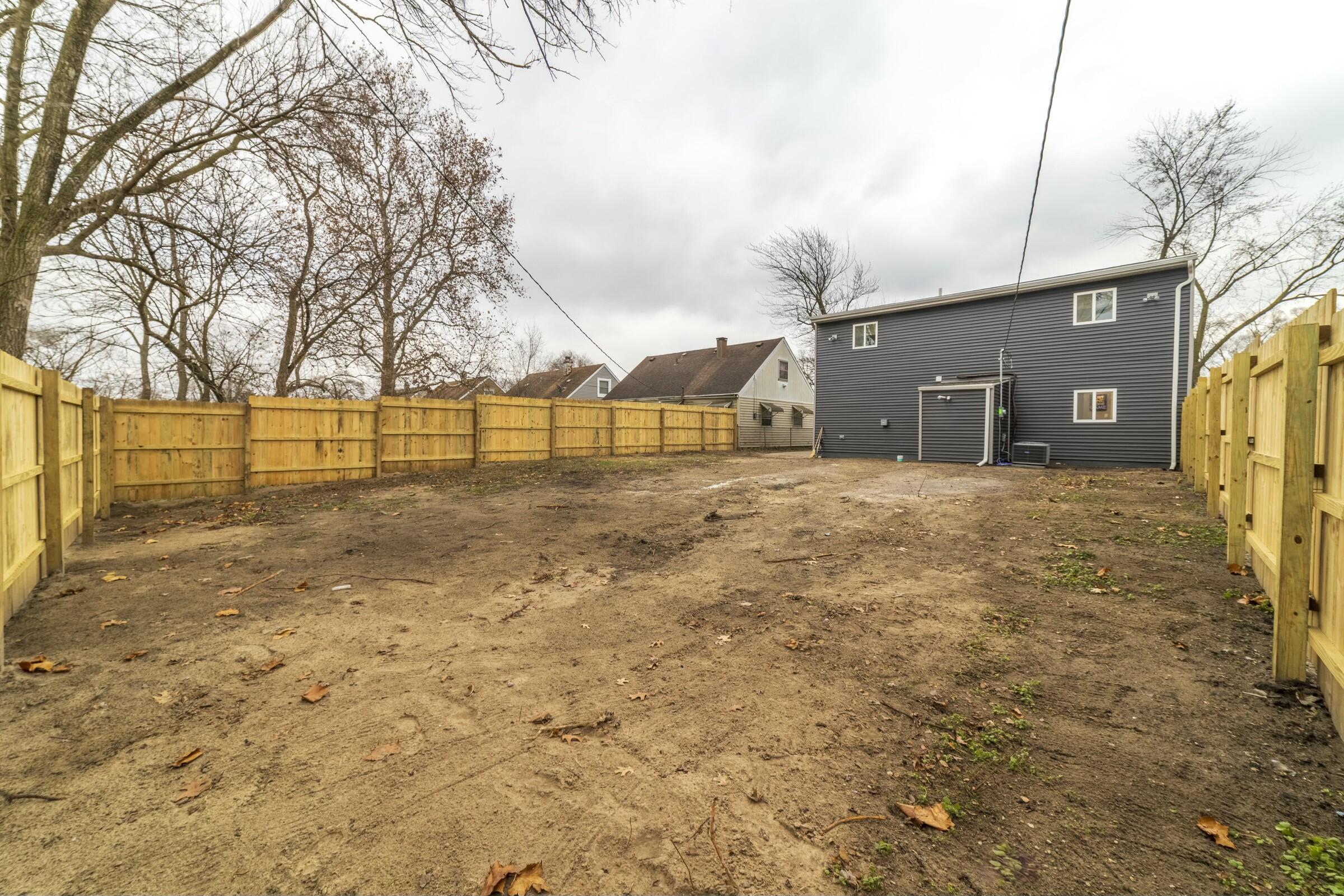 3714 20th Place Gary, IN 46404 - Photo 36 of 43 2400x1601