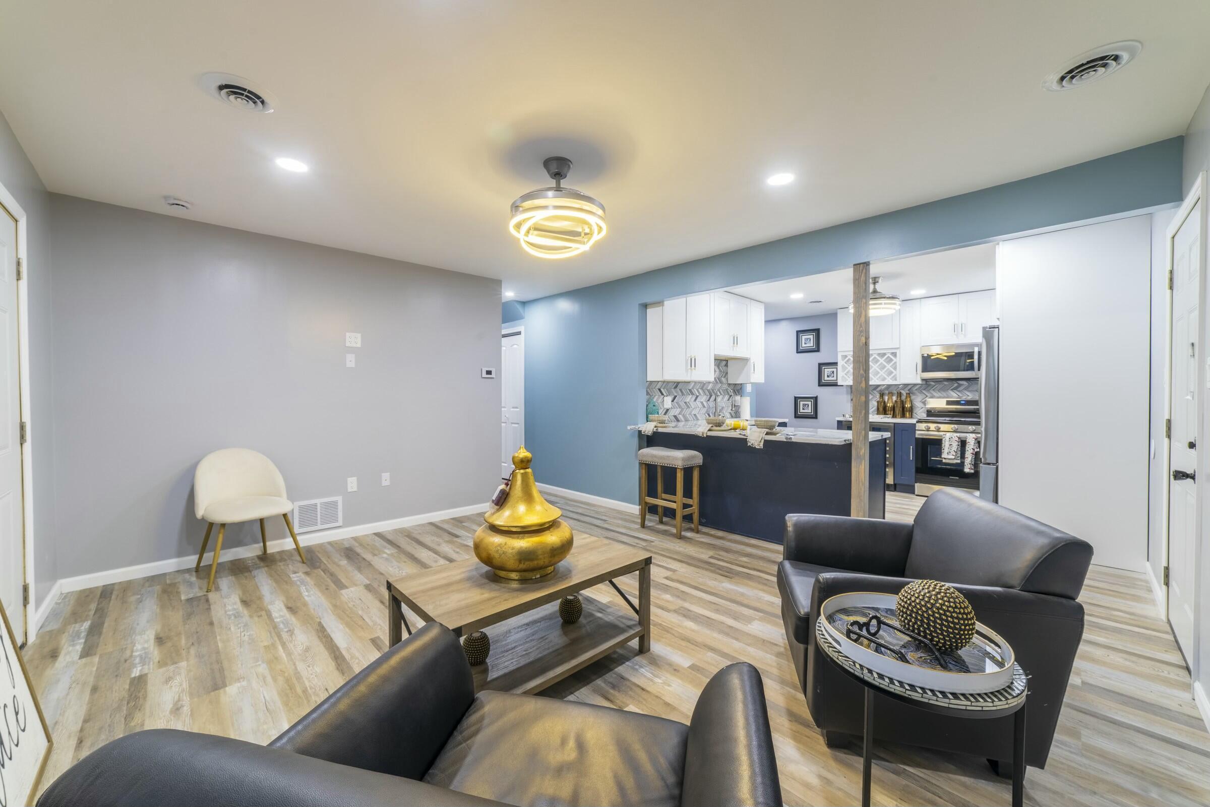 3714 20th Place Gary, IN 46404 - Photo 5 of 43 2400x1601