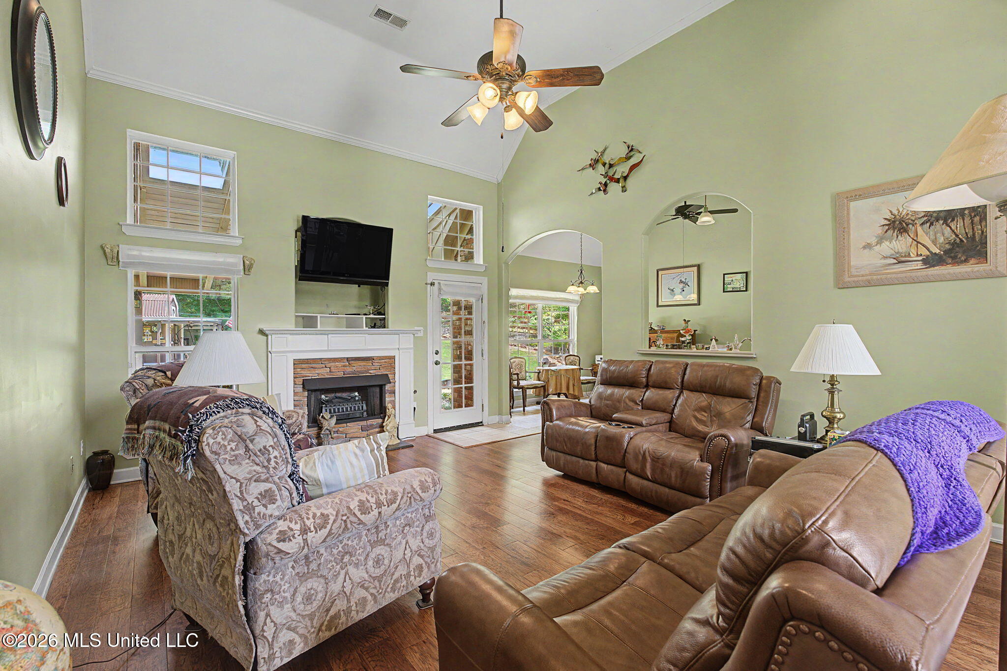 186 Timber Ridge Drive Byhalia, MS 38611 - Photo 8 of 34 8-web-or-mls-186 Timber Ridge Dr-7