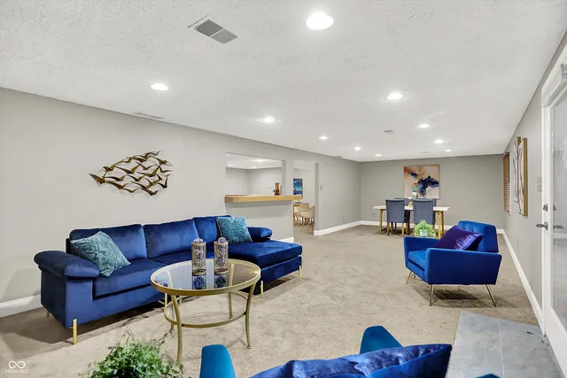 $689,000 | 8924 Stormhaven Court, Indianapolis, IN 46256