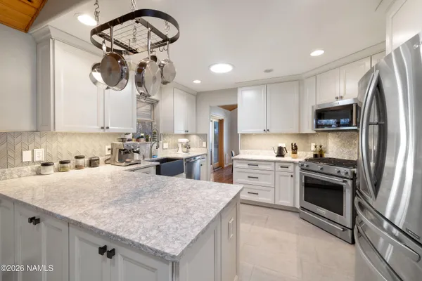 $1,025,000 | 6080 East Abineau Canyon Drive, Flagstaff, AZ 86004