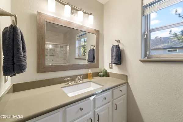 $1,025,000 | 6080 East Abineau Canyon Drive, Flagstaff, AZ 86004