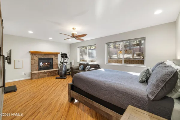 $1,025,000 | 6080 East Abineau Canyon Drive, Flagstaff, AZ 86004