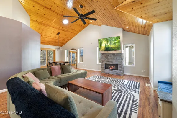 $1,025,000 | 6080 East Abineau Canyon Drive, Flagstaff, AZ 86004