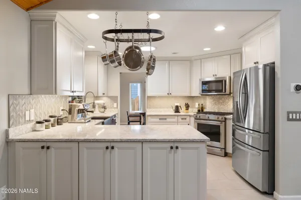 $1,025,000 | 6080 East Abineau Canyon Drive, Flagstaff, AZ 86004