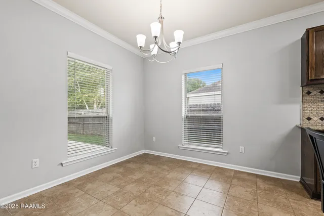 $1,725 | 307 Flanders Ridge Drive, Youngsville, LA 70592