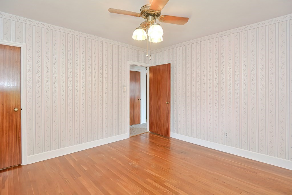 84 Winthrop Street Fall River, MA 02721 - Photo 13 of 35 Gallery Image 13