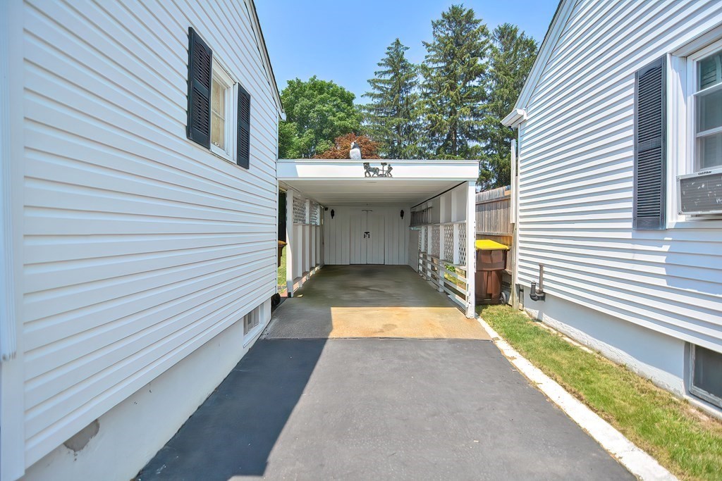 84 Winthrop Street Fall River, MA 02721 - Photo 25 of 35 Gallery Image 25