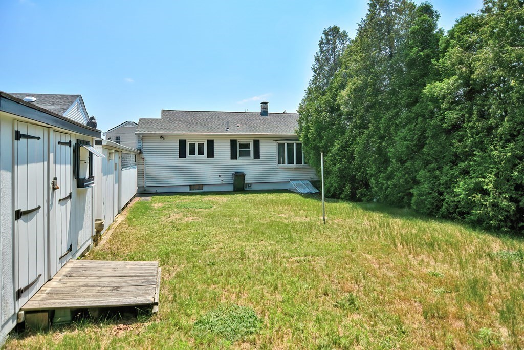 84 Winthrop Street Fall River, MA 02721 - Photo 29 of 35 Gallery Image 29