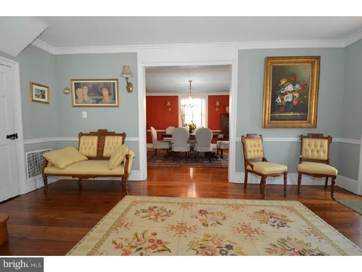194 Midfield Road Ardmore, PA 19003 - Photo 3 of 24 Gallery Image 3