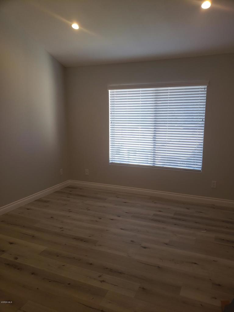 221 Oak Leaf Drive, Unit 203 Thousand Oaks, CA 91360 - Photo 21 of 53