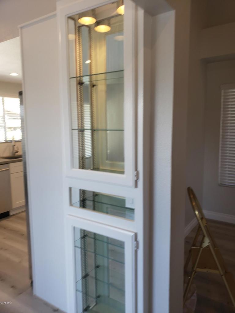 221 Oak Leaf Drive, Unit 203 Thousand Oaks, CA 91360 - Photo 34 of 53