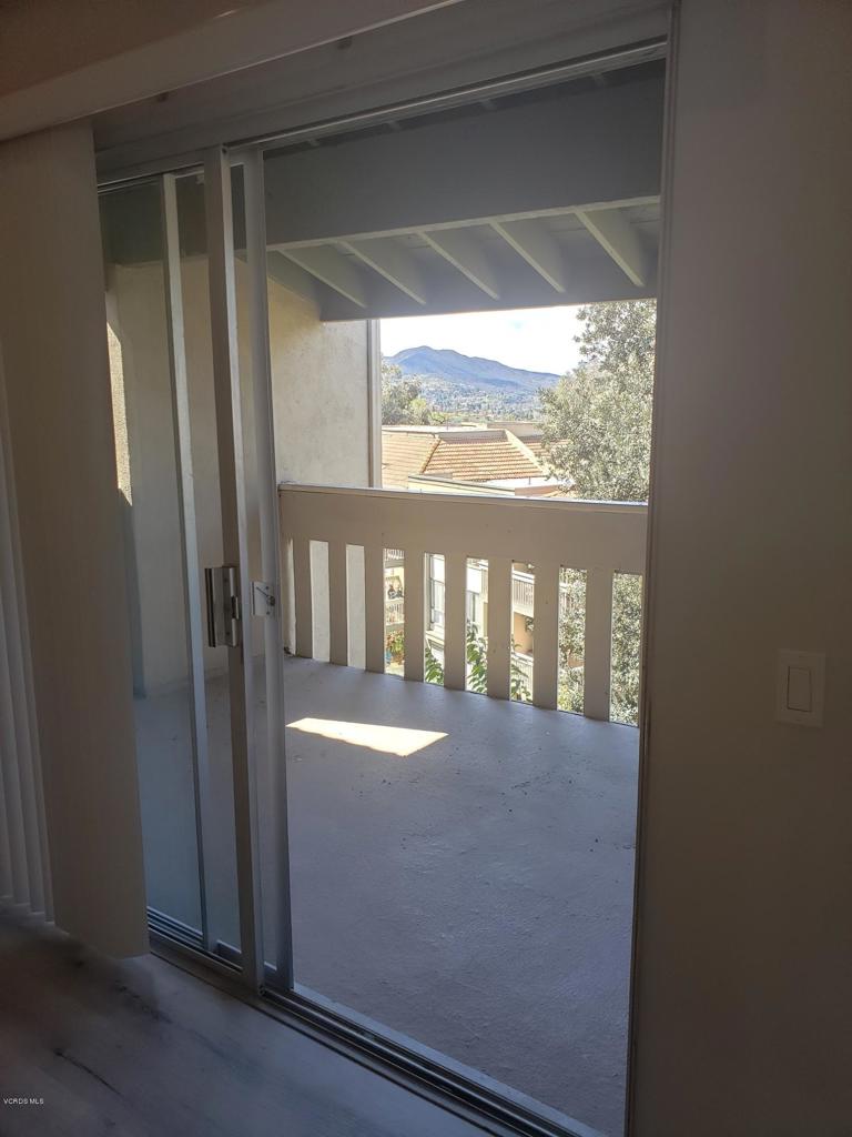 221 Oak Leaf Drive, Unit 203 Thousand Oaks, CA 91360 - Photo 7 of 53