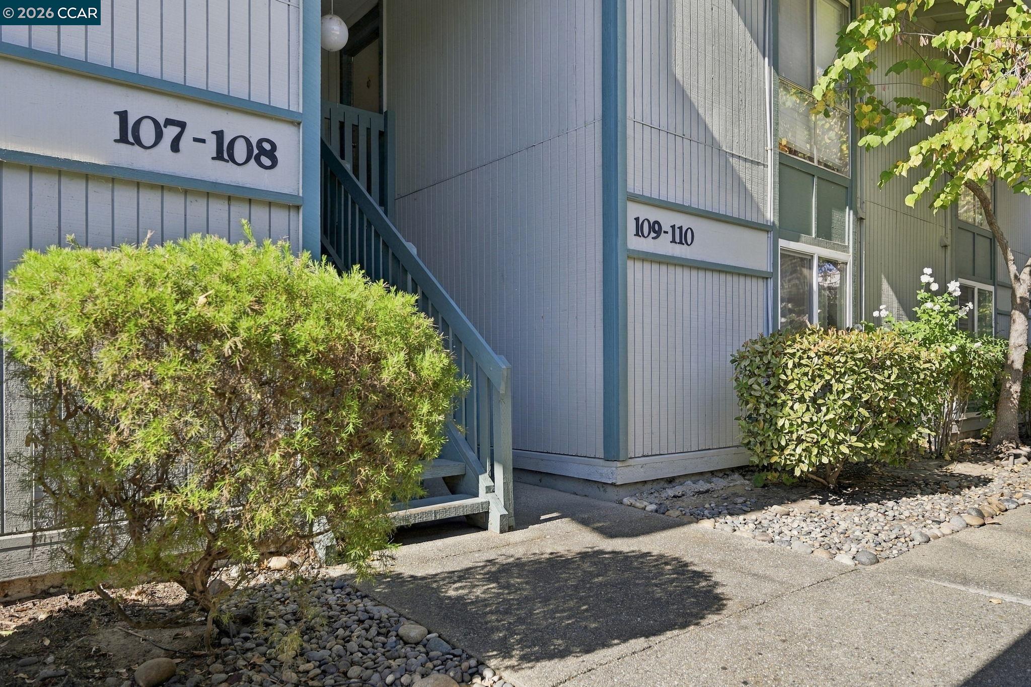 1036 Oak Grove Road, Unit 109 Concord, CA 94518 - Photo 2 of 24 Gallery Image 2