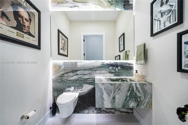 $6,350,000 | 12820 Southwest 80th Avenue, Pinecrest, FL 33156