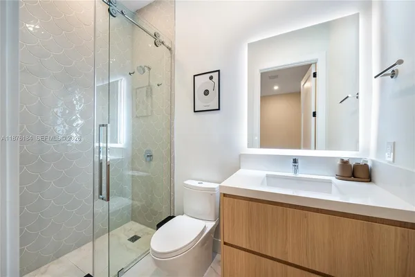 $6,350,000 | 12820 Southwest 80th Avenue, Pinecrest, FL 33156