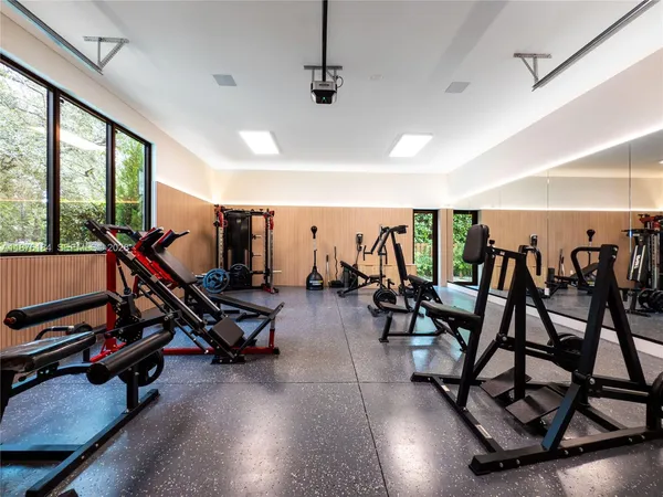$6,350,000 | 12820 Southwest 80th Avenue, Pinecrest, FL 33156
