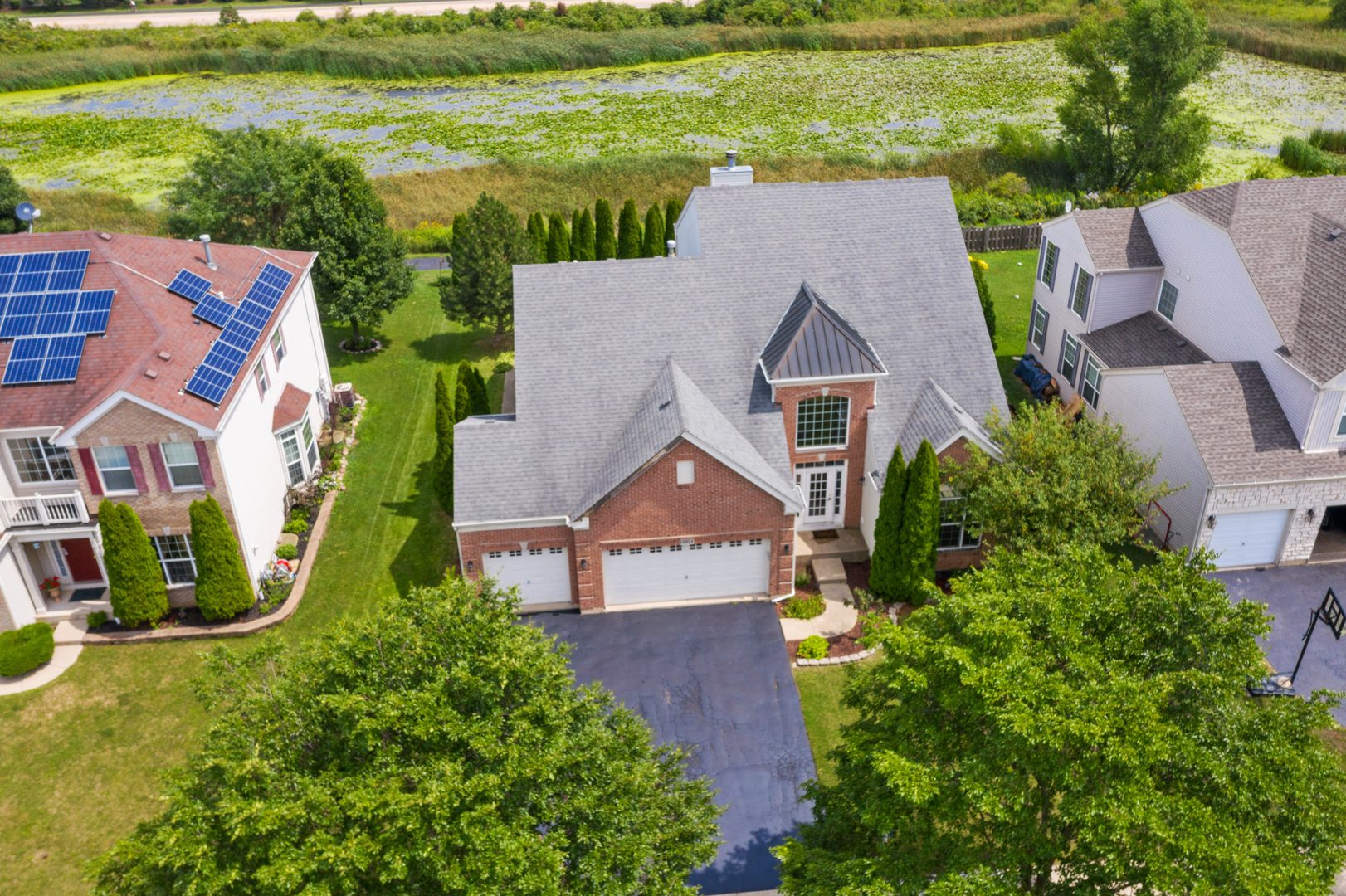 10924 Wheatlands Way Huntley, IL 60142 - Photo 2 of 17