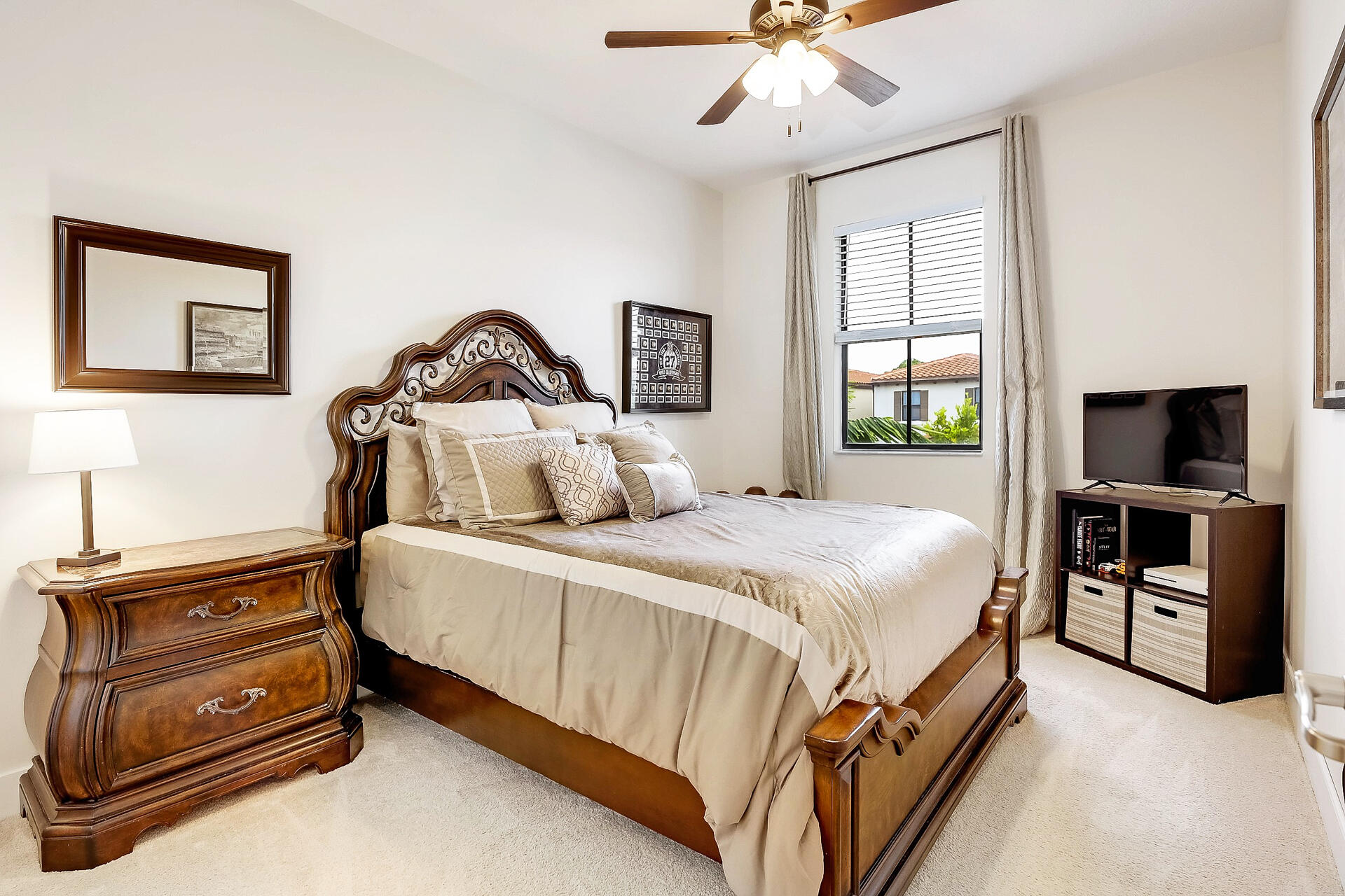 6016 Pine Tree Way Riviera Beach, FL 33410 - Photo 25 of 45 3rd Bedroom