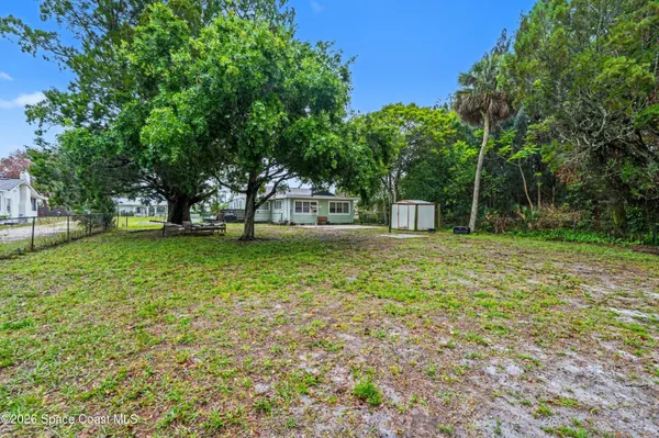 $1,000 | 1708 Pine Street, Unit 2, Melbourne, FL 32901