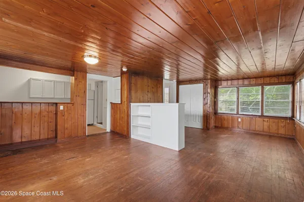 $1,000 | 1708 Pine Street, Unit 2, Melbourne, FL 32901