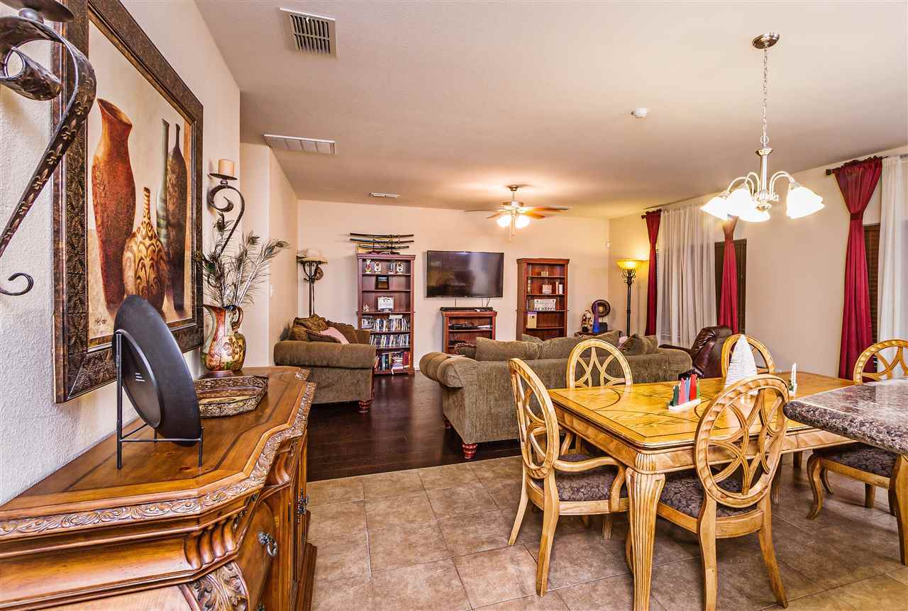 315 Kahlo Loop Laredo, TX 78045 - Photo 7 of 15 Gallery Image 7