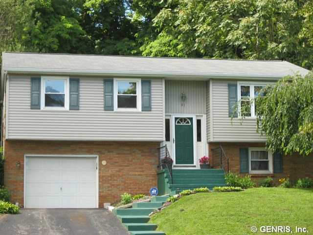 91 Valley Street Rochester, NY 14612 - Photo 1 of 1 Exterior Front