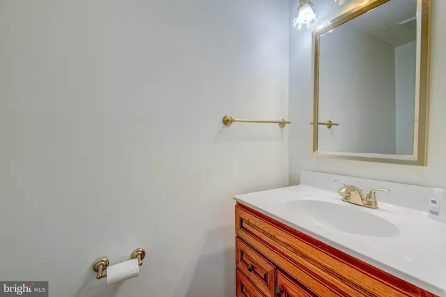 $3,200 | 4472 Ruggles Court, Annandale, VA 22003