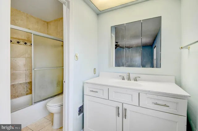 $3,200 | 4472 Ruggles Court, Annandale, VA 22003