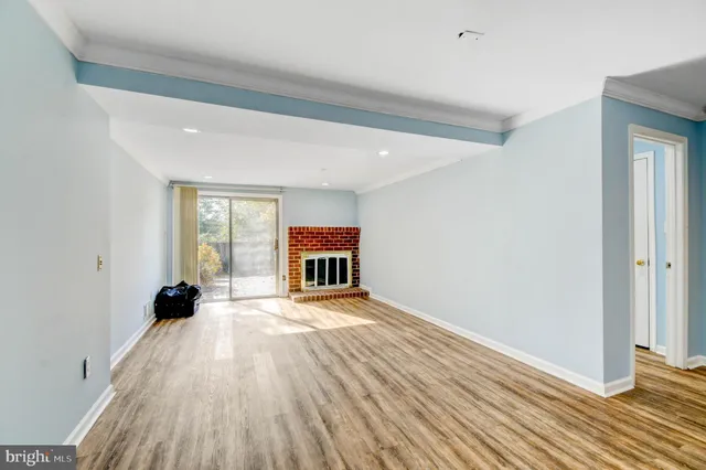 $3,200 | 4472 Ruggles Court, Annandale, VA 22003