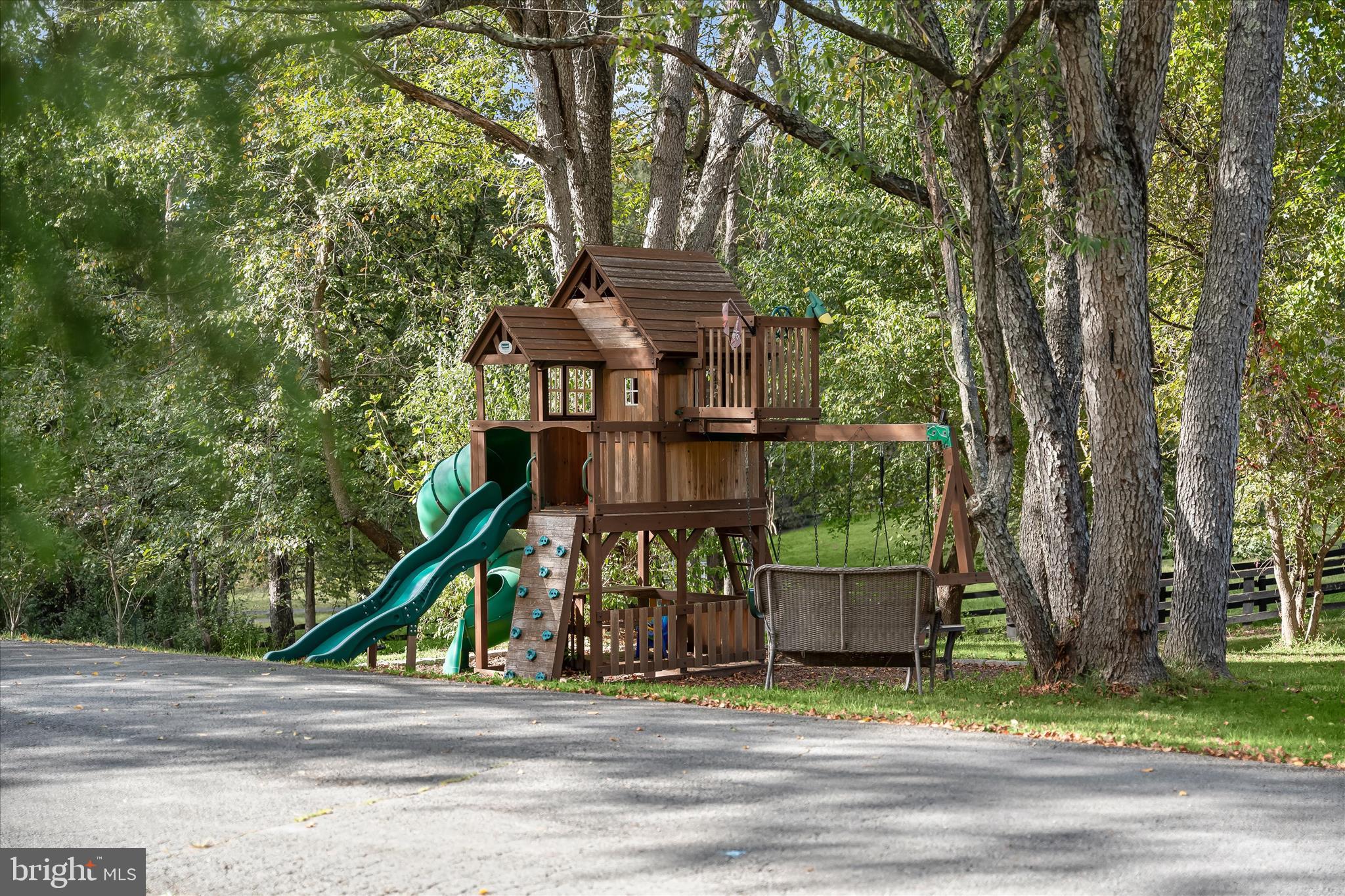 37009 Philomont Road Purcellville, VA 20132 - Photo 51 of 69 Philomont 080