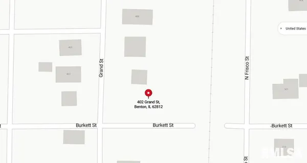 $4,900 | 402 Grand Street, Benton, IL 62812