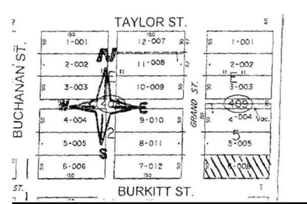 $4,900 | 402 Grand Street, Benton, IL 62812