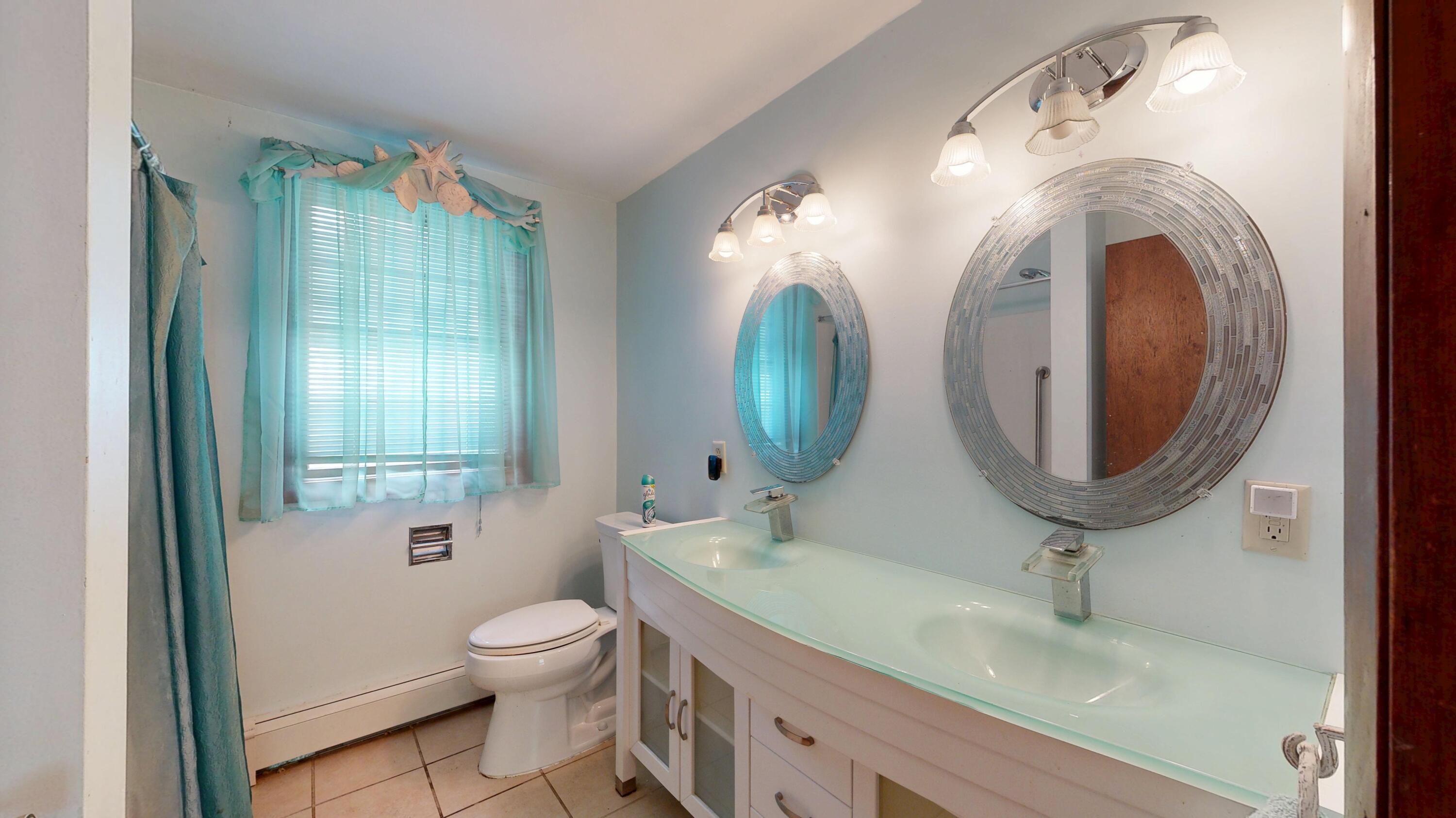 172 Sandy Hill Road South Portland, ME 04106 - Photo 25 of 48 Bathroom