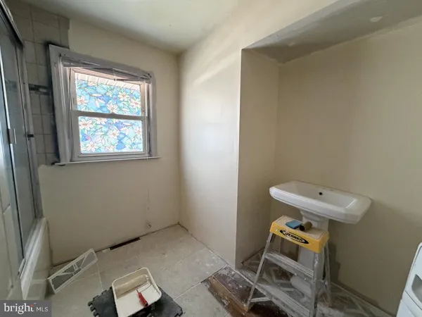 $465,000 | 322 Nicholson Road, Mount Ephraim, NJ 08059