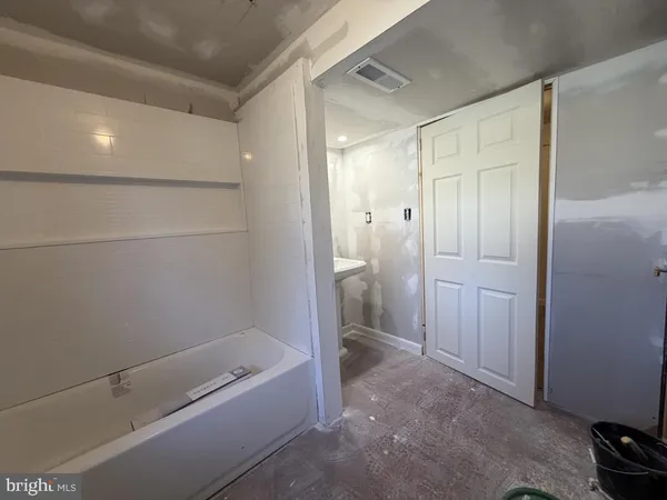 $465,000 | 322 Nicholson Road, Mount Ephraim, NJ 08059