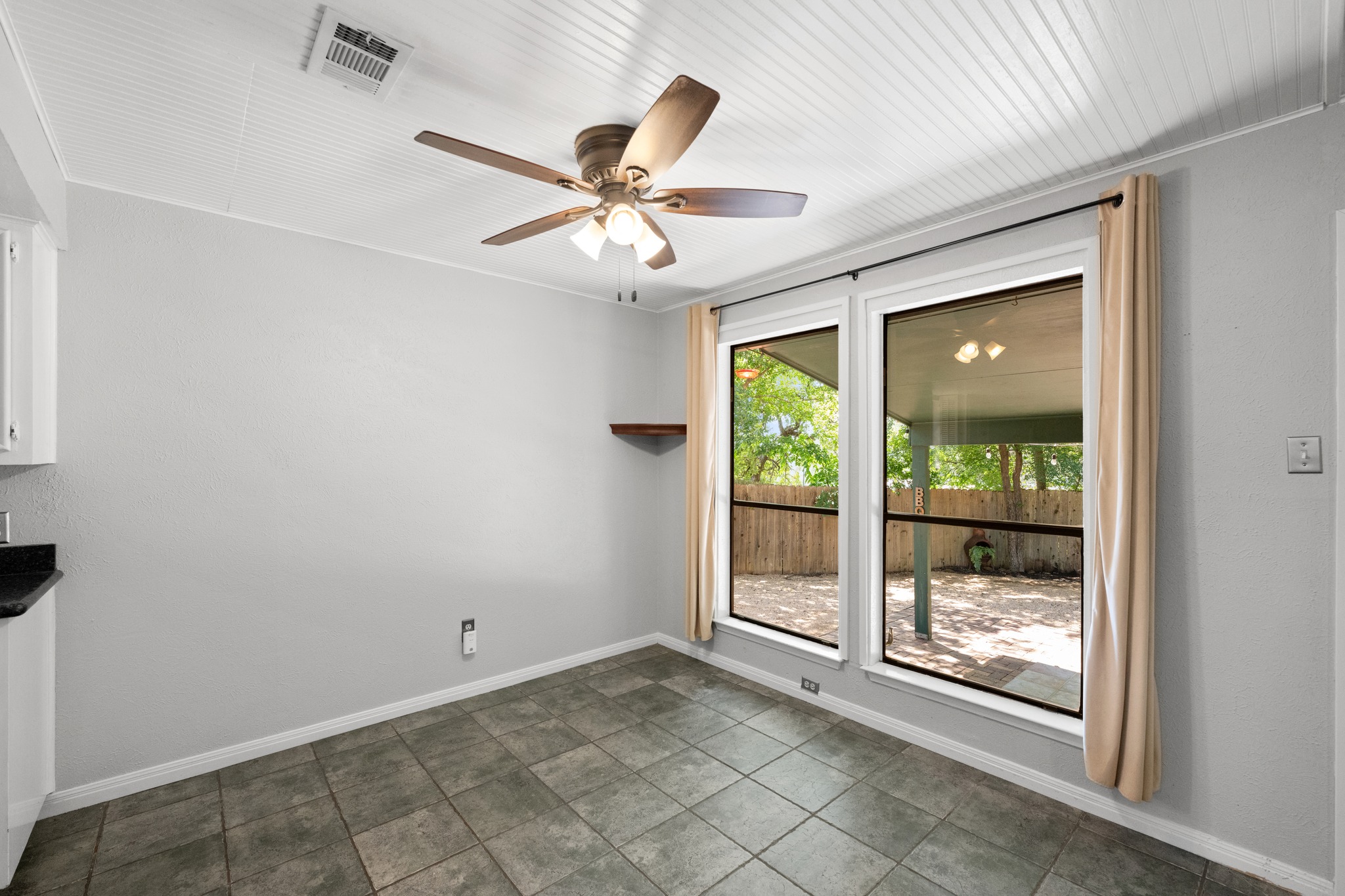 3303 Sanderling Trail Austin, TX 78746 - Photo 7 of 33