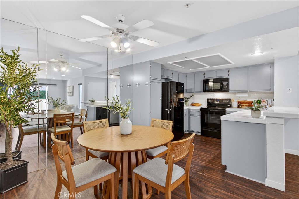123 South Cross Creek Road, Unit A Orange, CA 92869 - Photo 9 of 28