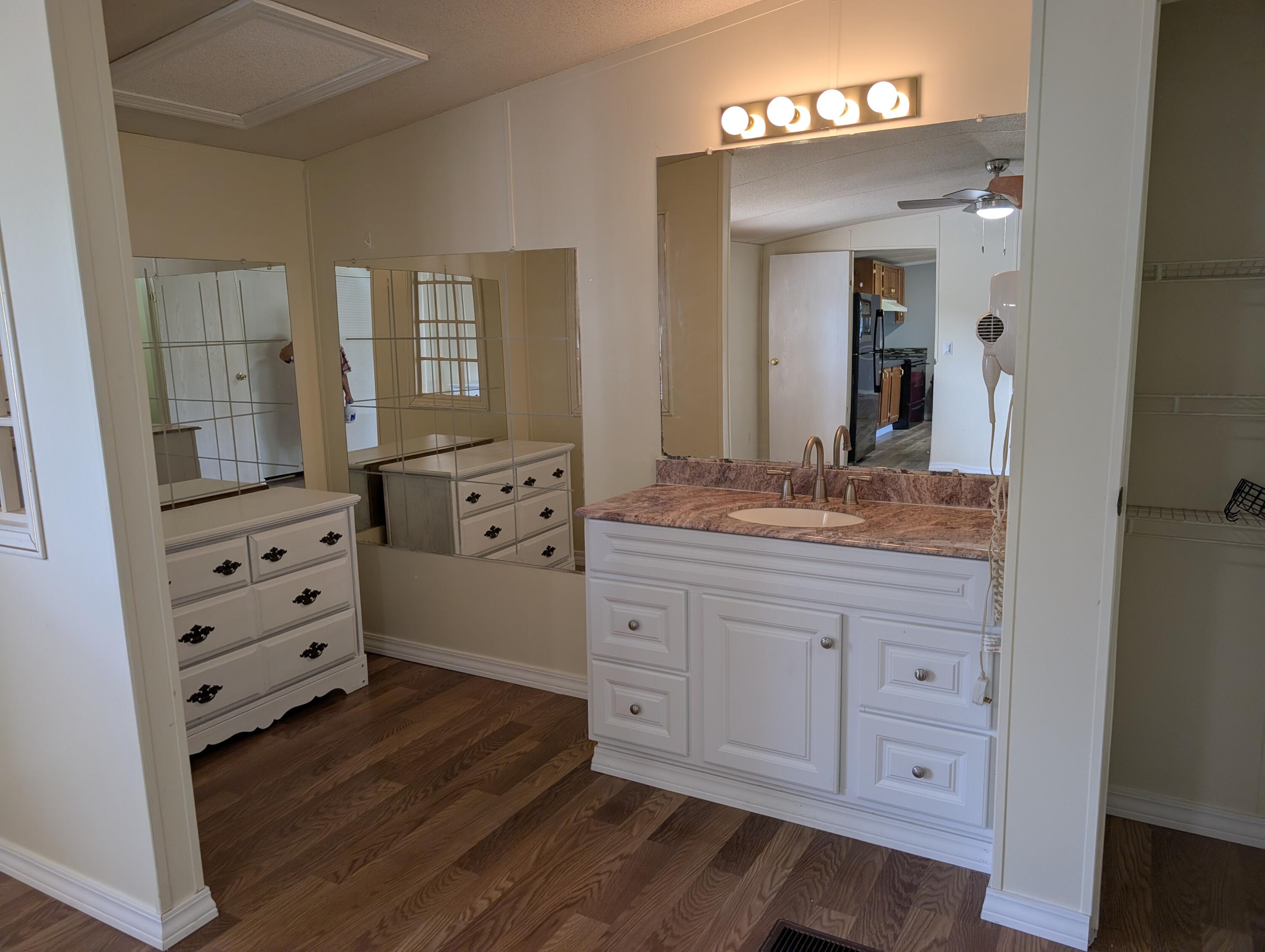 202 Willie Oaks Road Forsyth, MO 65653 - Photo 18 of 30 PXL_20260930_154204996