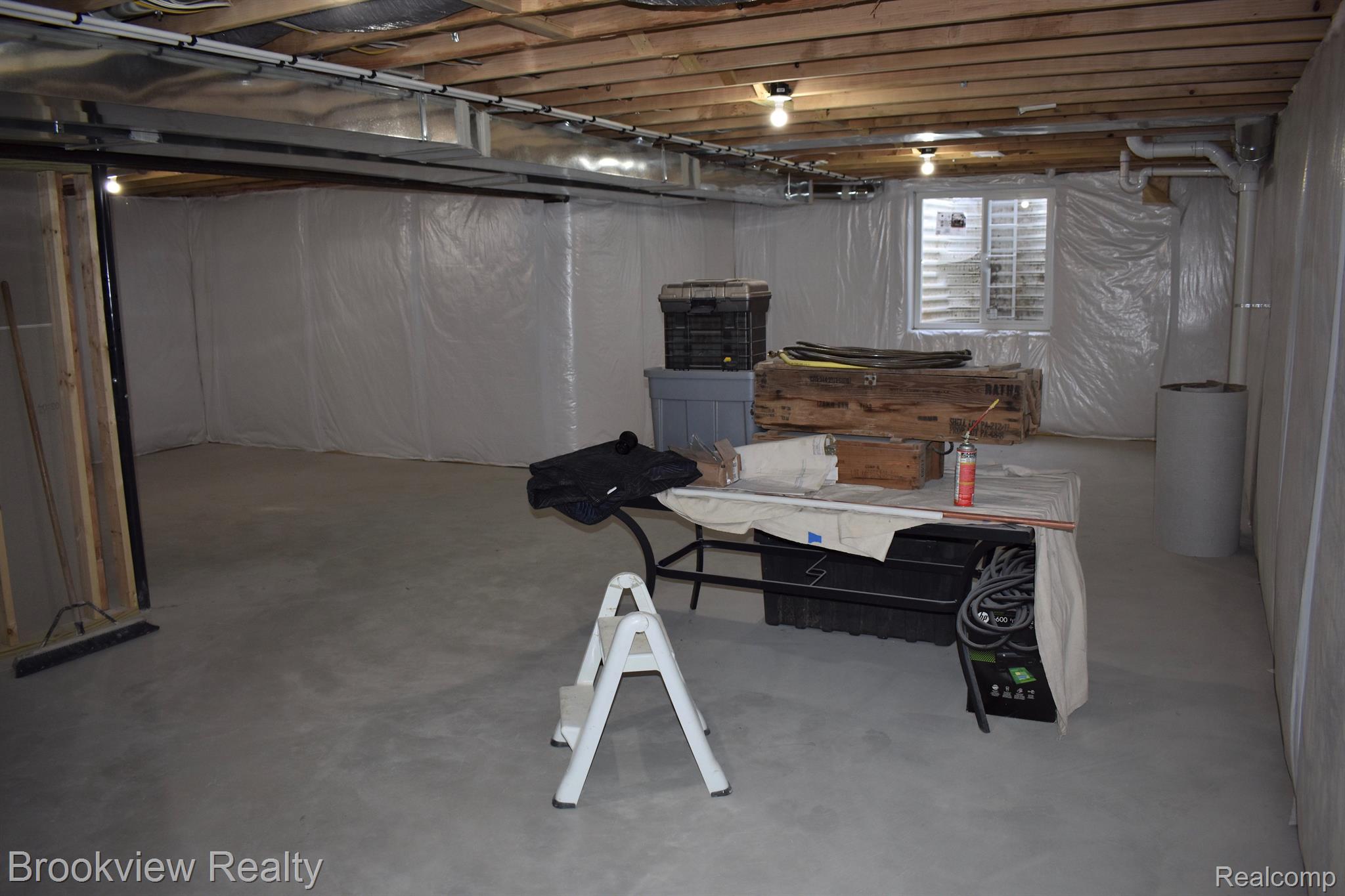 2893 Dearborn Avenue Rochester, MI 48309 - Photo 27 of 27 Basement with egress window