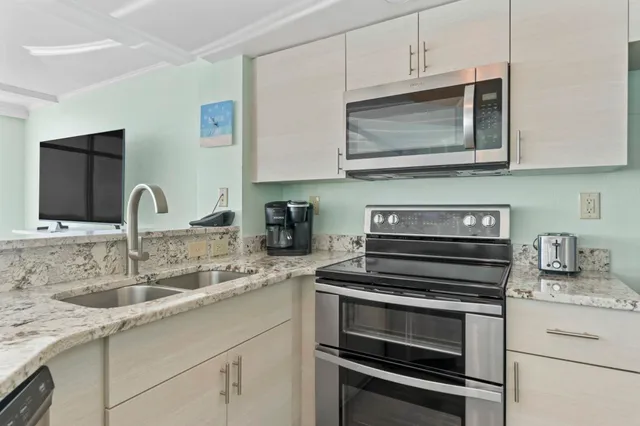 $574,900 | 5300 North Ocean Boulevard, Unit 701, Myrtle Beach, SC 29577